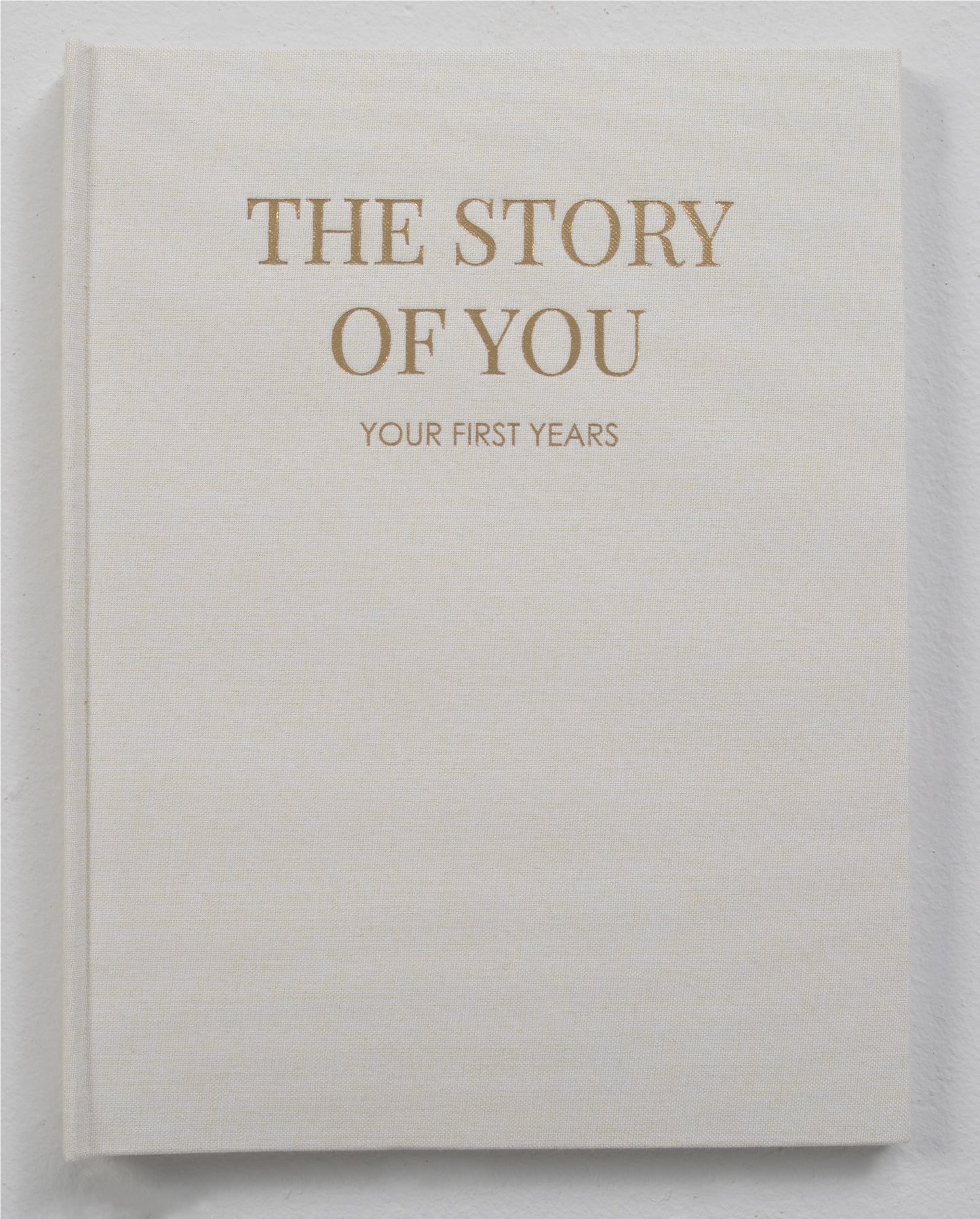 The journey of parenthood is a story worth remembering, and our included baby book is the perfect place to record all those special moments. With space for photos, milestones, and personal notes, this baby book will become a cherished treasure, preserving memories that will last a lifetime. The magical unicorn and rainbow bookmark doubles as a gift card and ensures you never lose your place during those special moments.