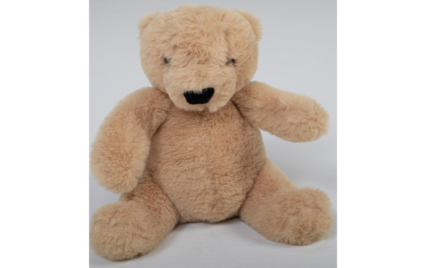 Welcome to our enchanting world of plush stuffed animals and baby lovey blankets! As parents, we understand the importance of providing your little one with the best in comfort, companionship, and joy.